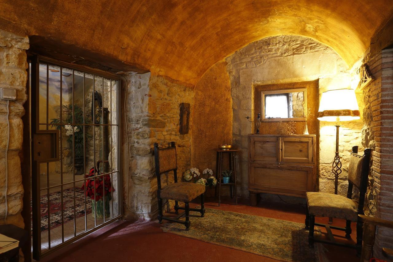 Hostal Blau Peratallada Exterior foto